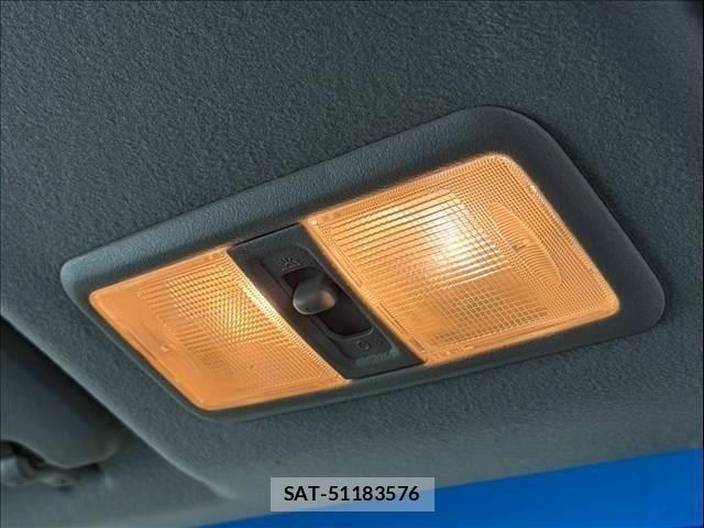 Mitsubishi DELICA 2015-10 8438078-28