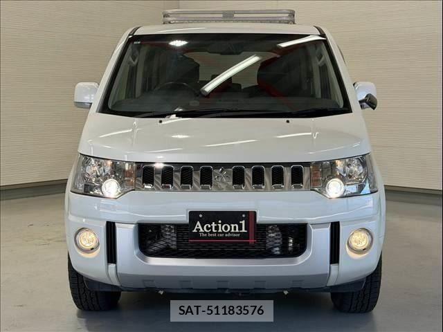Mitsubishi DELICA 2015-10 8438078-2