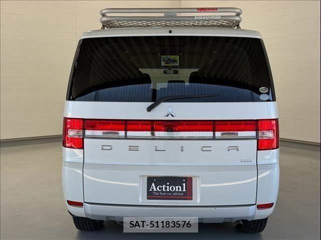 Mitsubishi DELICA 2015-10 8438078-3