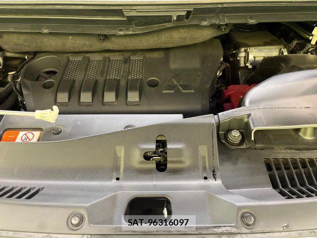 Mitsubishi DELICA 2020-01 8438075-17