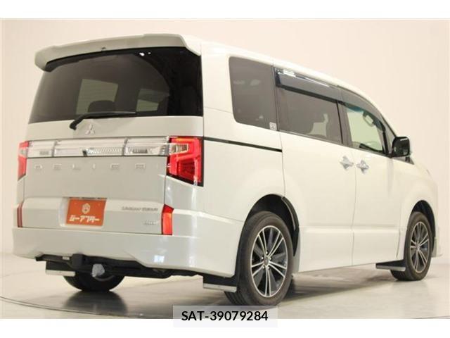 Mitsubishi DELICA 2021-08 8457362-12