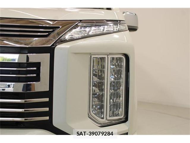 Mitsubishi DELICA 2021-08 8457362-15
