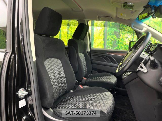 Mitsubishi DELICA 2021-12 8457360-6