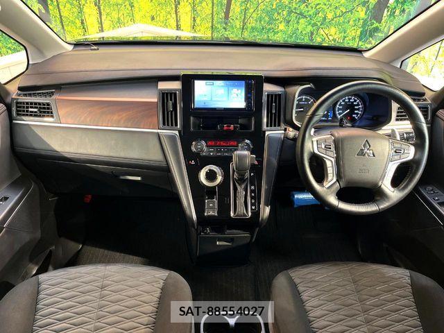 Mitsubishi DELICA 2023-11 8457361-1