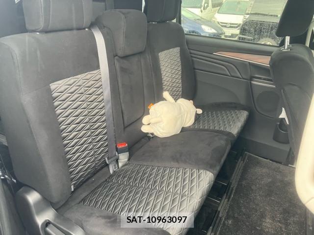 Mitsubishi DELICA 2019-02 8457364-9