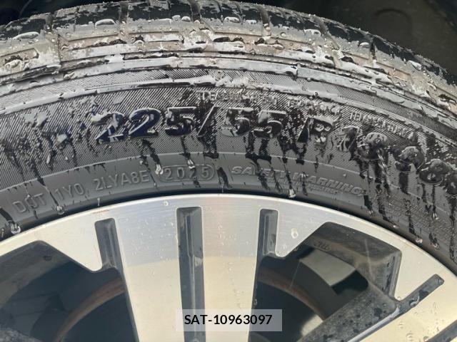 Mitsubishi DELICA 2019-02 8457364-4
