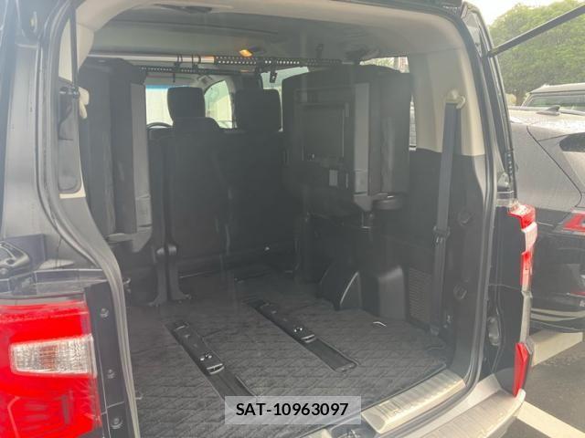 Mitsubishi DELICA 2019-02 8457364-6