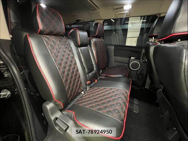 Mitsubishi DELICA 2018-10 8485285-10