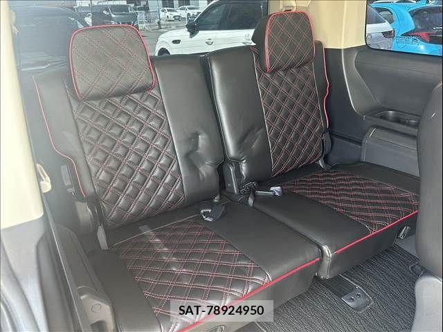 Mitsubishi DELICA 2018-10 8485285-11
