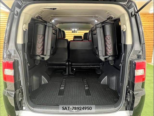 Mitsubishi DELICA 2018-10 8485285-12