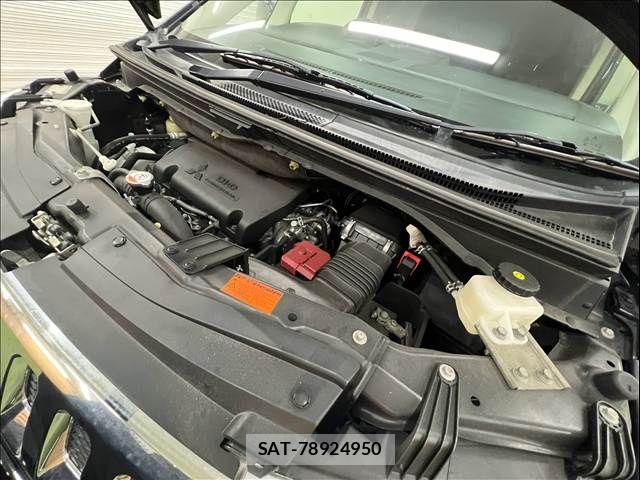 Mitsubishi DELICA 2018-10 8485285-13