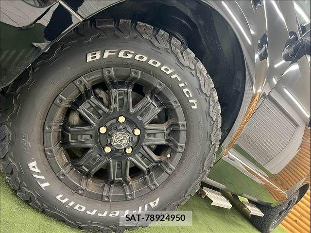 Mitsubishi DELICA 2018-10 8485285-18