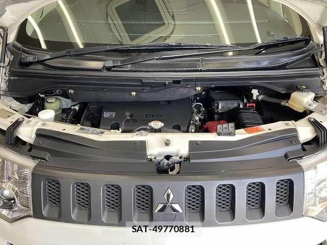 Mitsubishi DELICA 2013-11 8485294-13