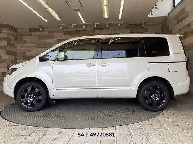 Mitsubishi DELICA 2013-11 8485294-16