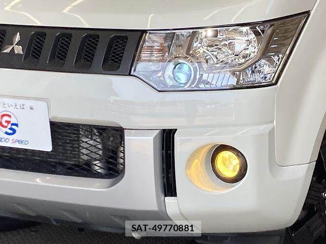 Mitsubishi DELICA 2013-11 8485294-19