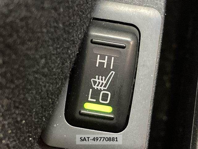 Mitsubishi DELICA 2013-11 8485294-6