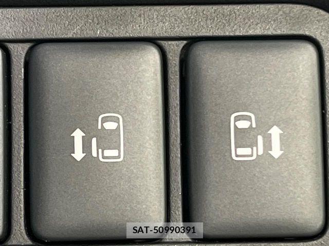Mitsubishi DELICA 2023-02 8524394-4
