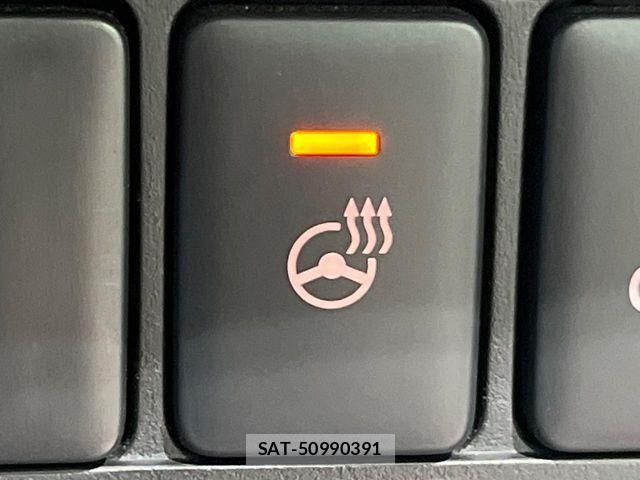 Mitsubishi DELICA 2023-02 8524394-5