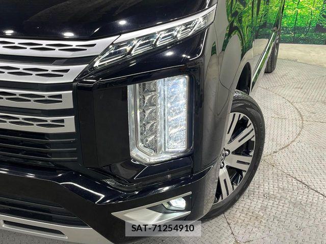 Mitsubishi DELICA 2022-12 8524397-12