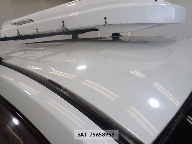 Mitsubishi DELICA 2009-11 8524391-9
