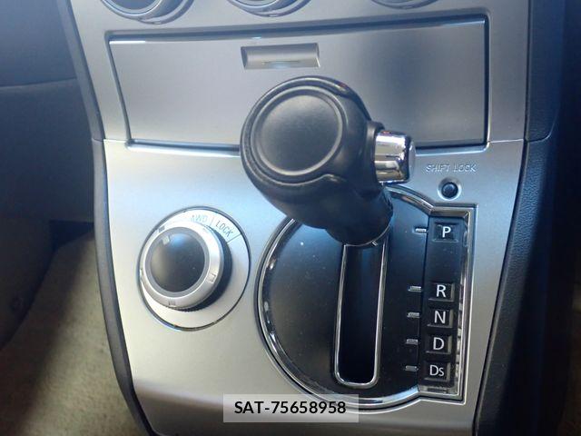 Mitsubishi DELICA 2009-11 8524391-14