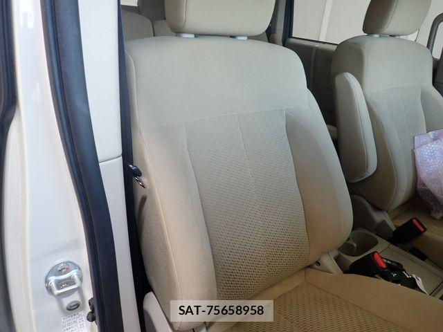 Mitsubishi DELICA 2009-11 8524391-21