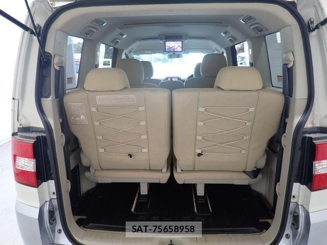 Mitsubishi DELICA 2009-11 8524391-25