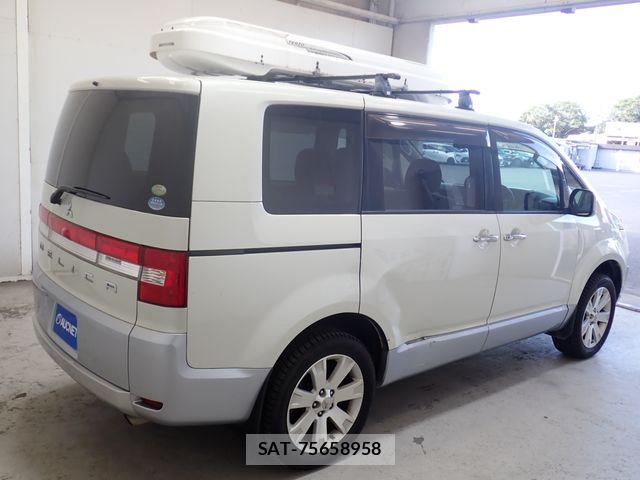 Mitsubishi DELICA 2009-11 8524391-6