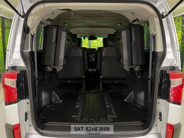 Mitsubishi DELICA 2024-05 8524383-9