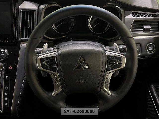 Mitsubishi DELICA 2024-05 8524383-10