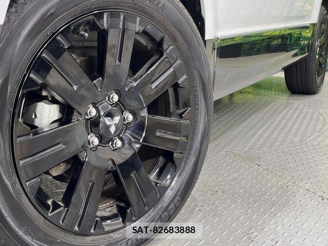 Mitsubishi DELICA 2024-05 8524383-12