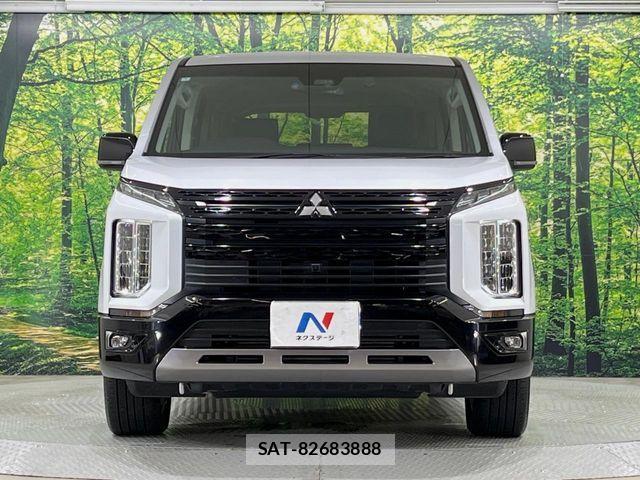 Mitsubishi DELICA 2024-05 8524383-13