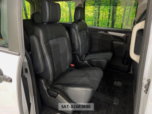Mitsubishi DELICA 2024-05 8524383-7