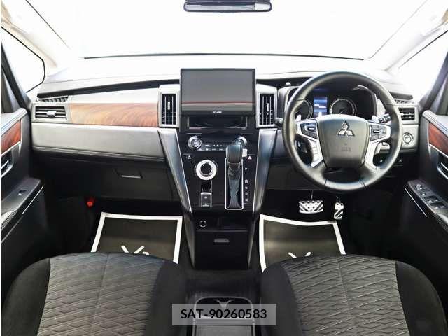 Mitsubishi DELICA 2024-02 8524392-3
