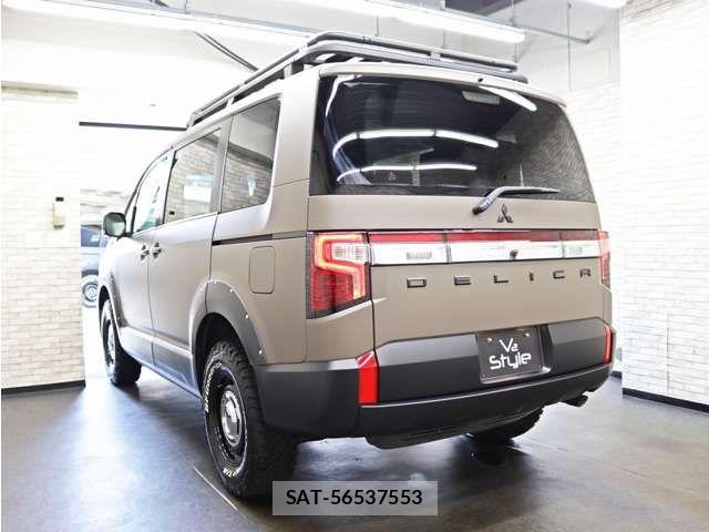 Mitsubishi DELICA 2023-12 8524385-16