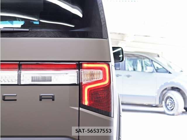 Mitsubishi DELICA 2023-12 8524385-19