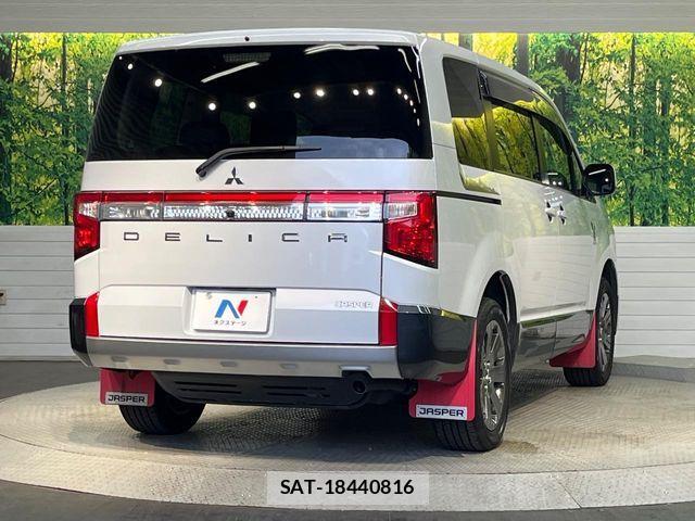 Mitsubishi DELICA 2022-09 8524396-17