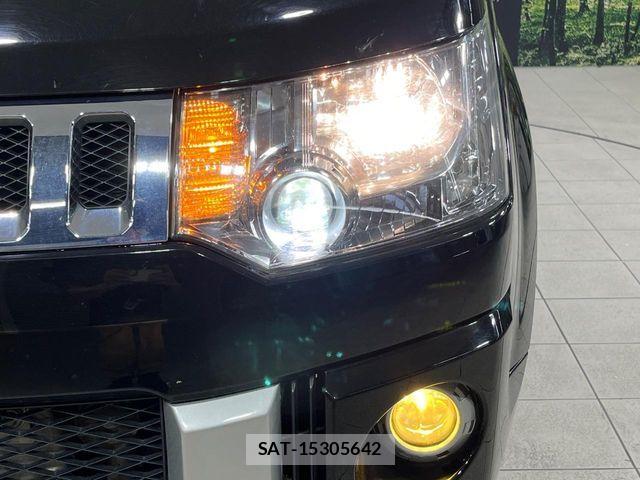 Mitsubishi DELICA 2016-06 8524408-13