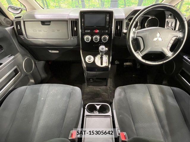 Mitsubishi DELICA 2016-06 8524408-1