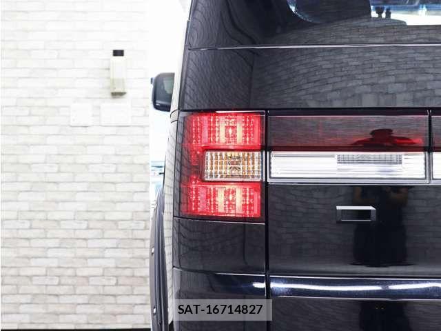 Mitsubishi DELICA 2015-05 8524406-19