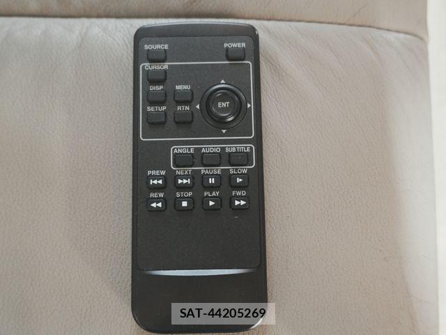 Mitsubishi DELICA 2014-02 8524409-10