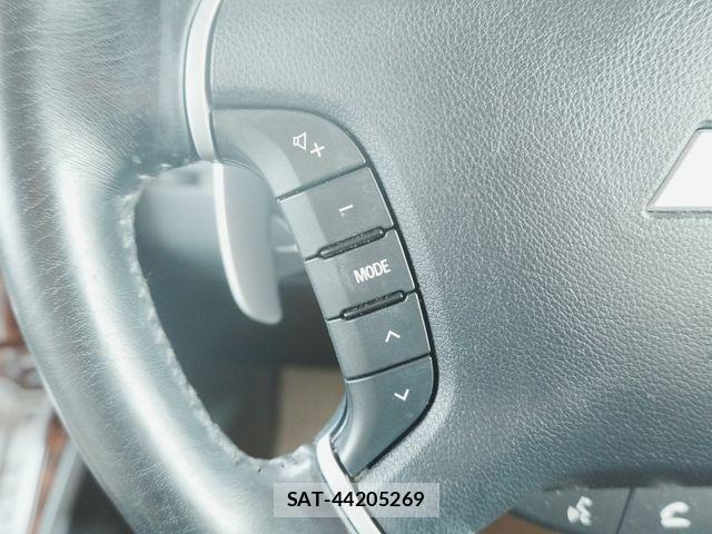 Mitsubishi DELICA 2014-02 8524409-11