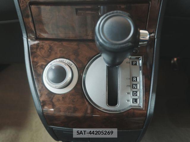 Mitsubishi DELICA 2014-02 8524409-17