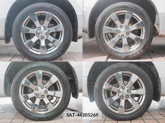 Mitsubishi DELICA 2014-02 8524409-4