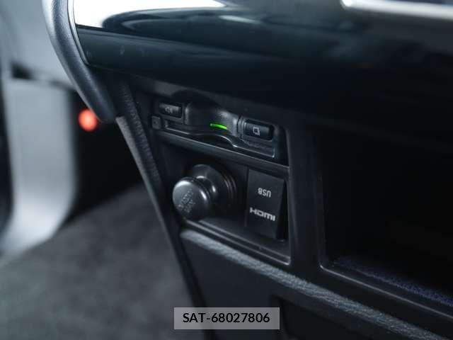 Mitsubishi DELICA 2023-06 8524395-14