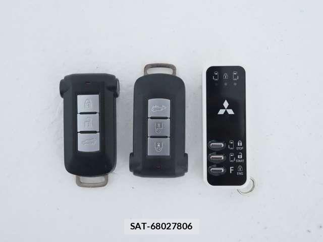 Mitsubishi DELICA 2023-06 8524395-15