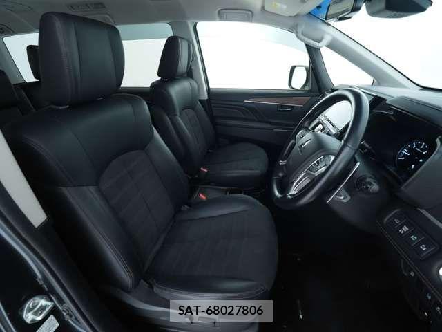 Mitsubishi DELICA 2023-06 8524395-5