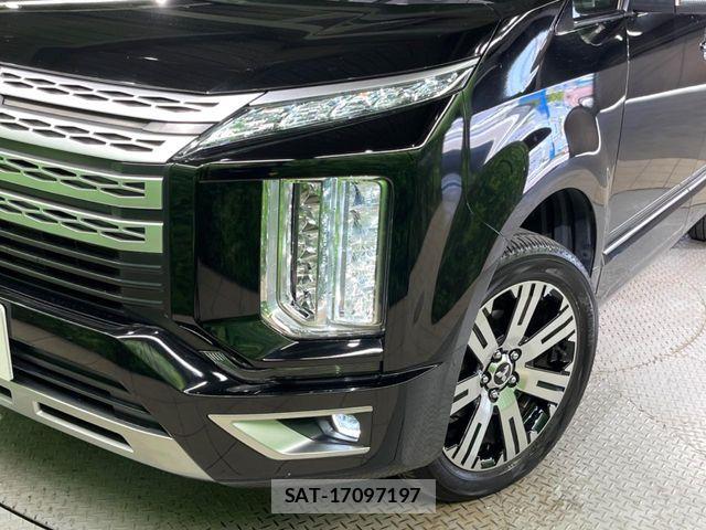 Mitsubishi DELICA 2021-09 8524399-13