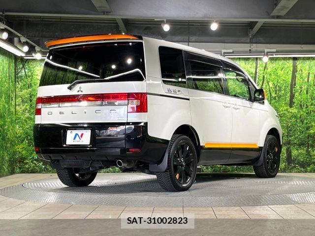 Mitsubishi DELICA 2018-02 8524404-18