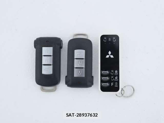 Mitsubishi DELICA 2019-09 8524403-16